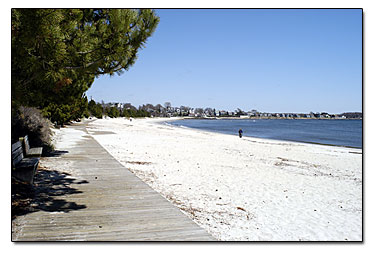 Rocky Neck State Park